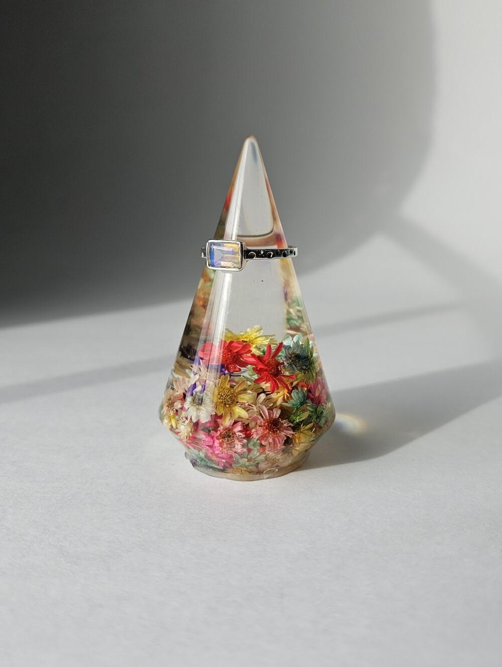 Handmade Rainbow Floral Resin Ring Holder Cottagecore Fairy Decor Jewelry Displa
